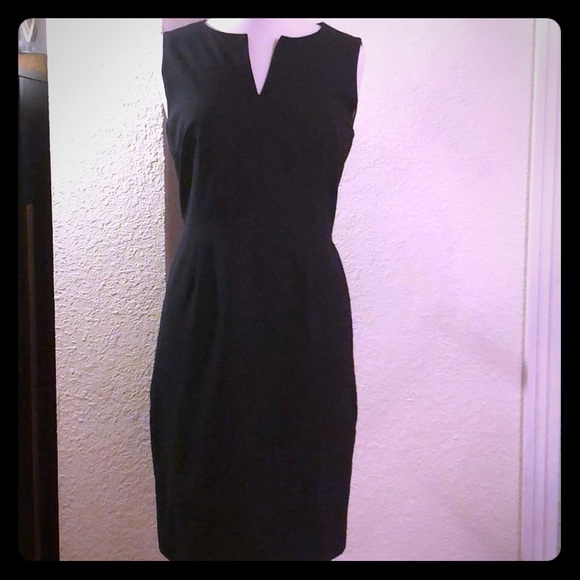 Anne Klein Dresses & Skirts - Classic Anne Klein wool dress